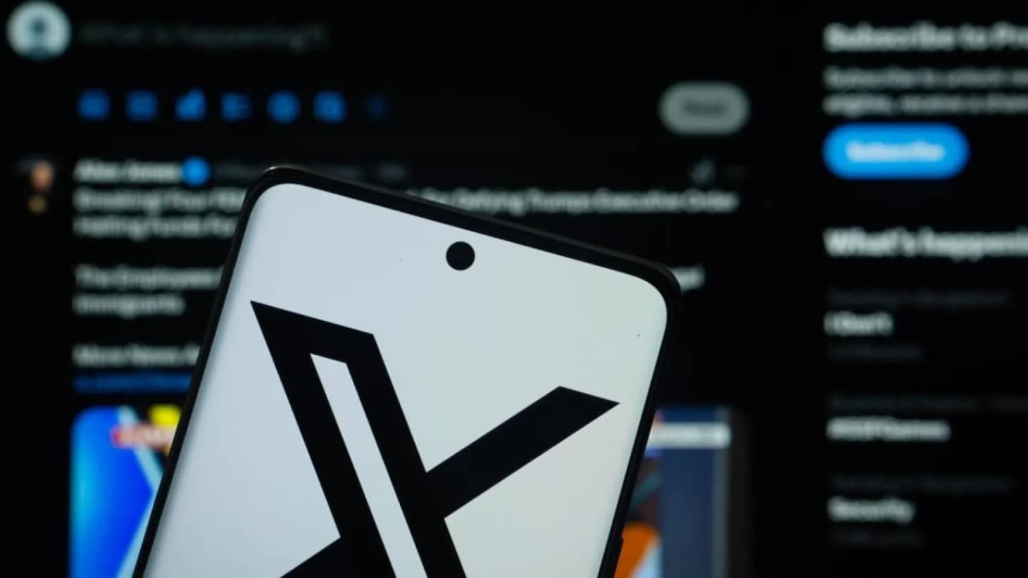 X закрывает вкладку «Сообщества» 30 мая 2026 года