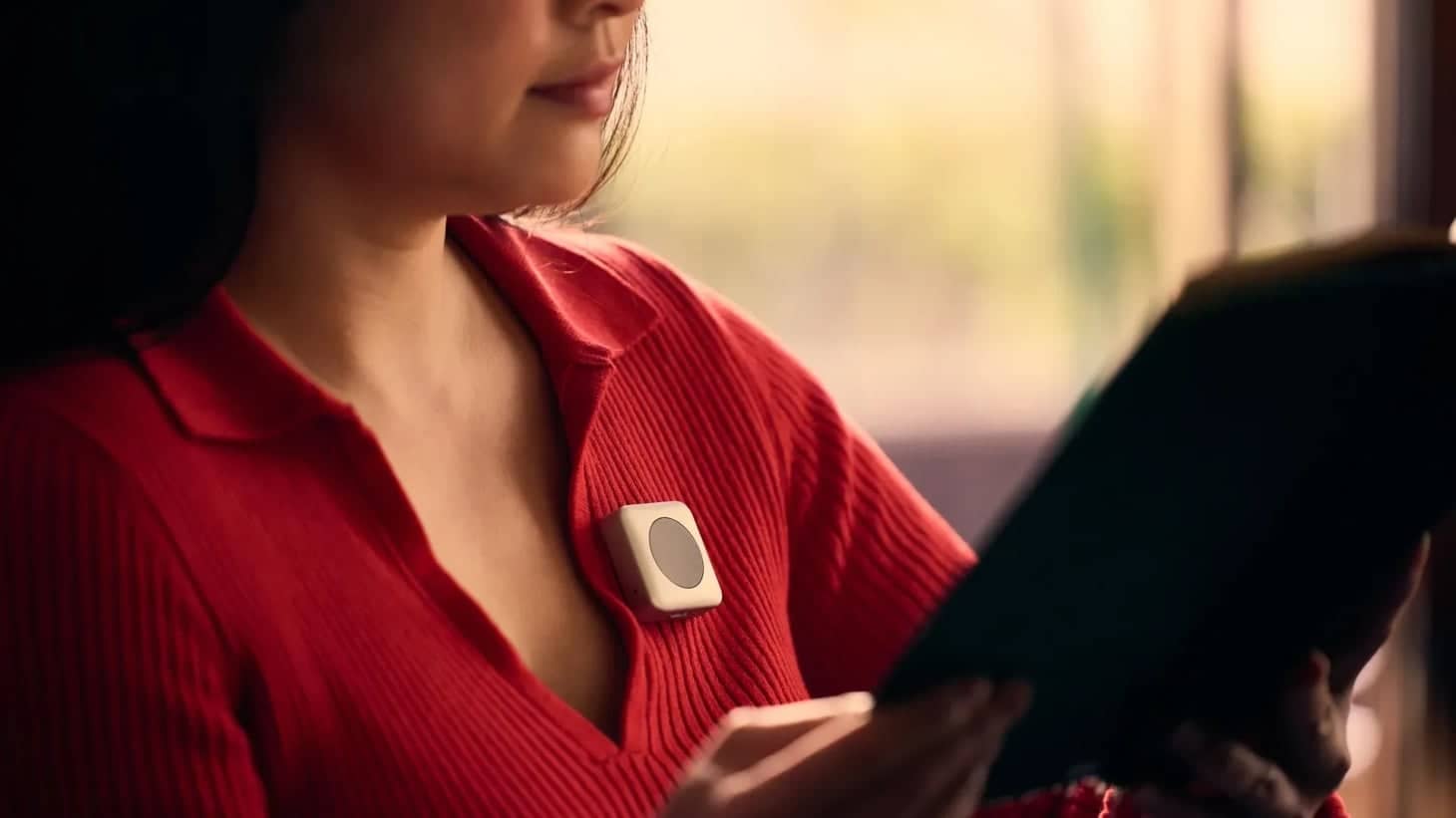 Button AI Assistant Debuts, Offering Screen‑Free Voice Help