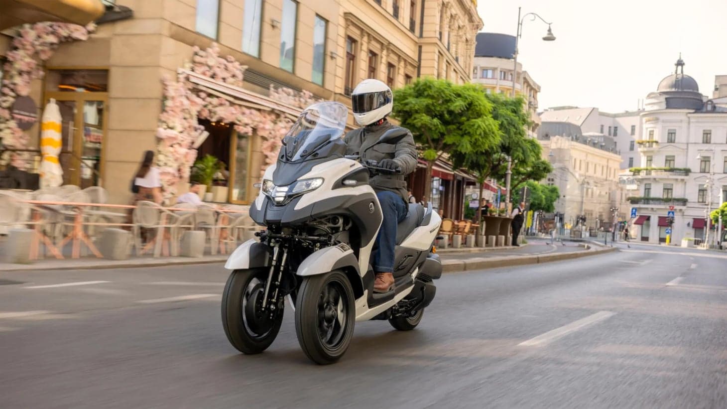 Yamaha 2026 Tricity 300 Debuts Built‑in Airbag