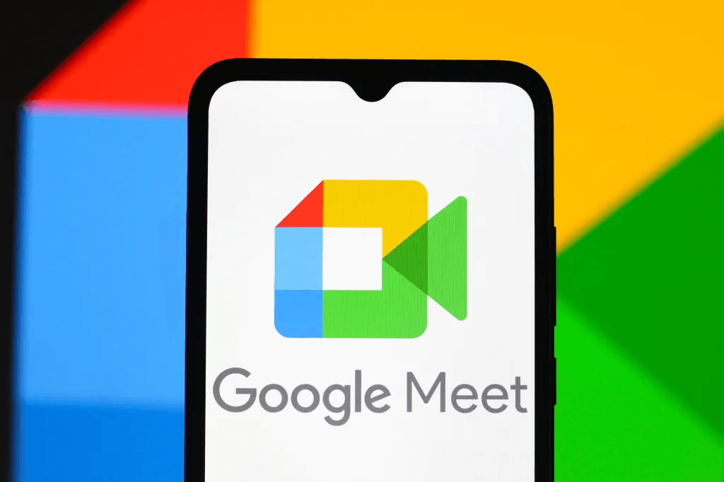 Google Meet translates speech live in your voice
