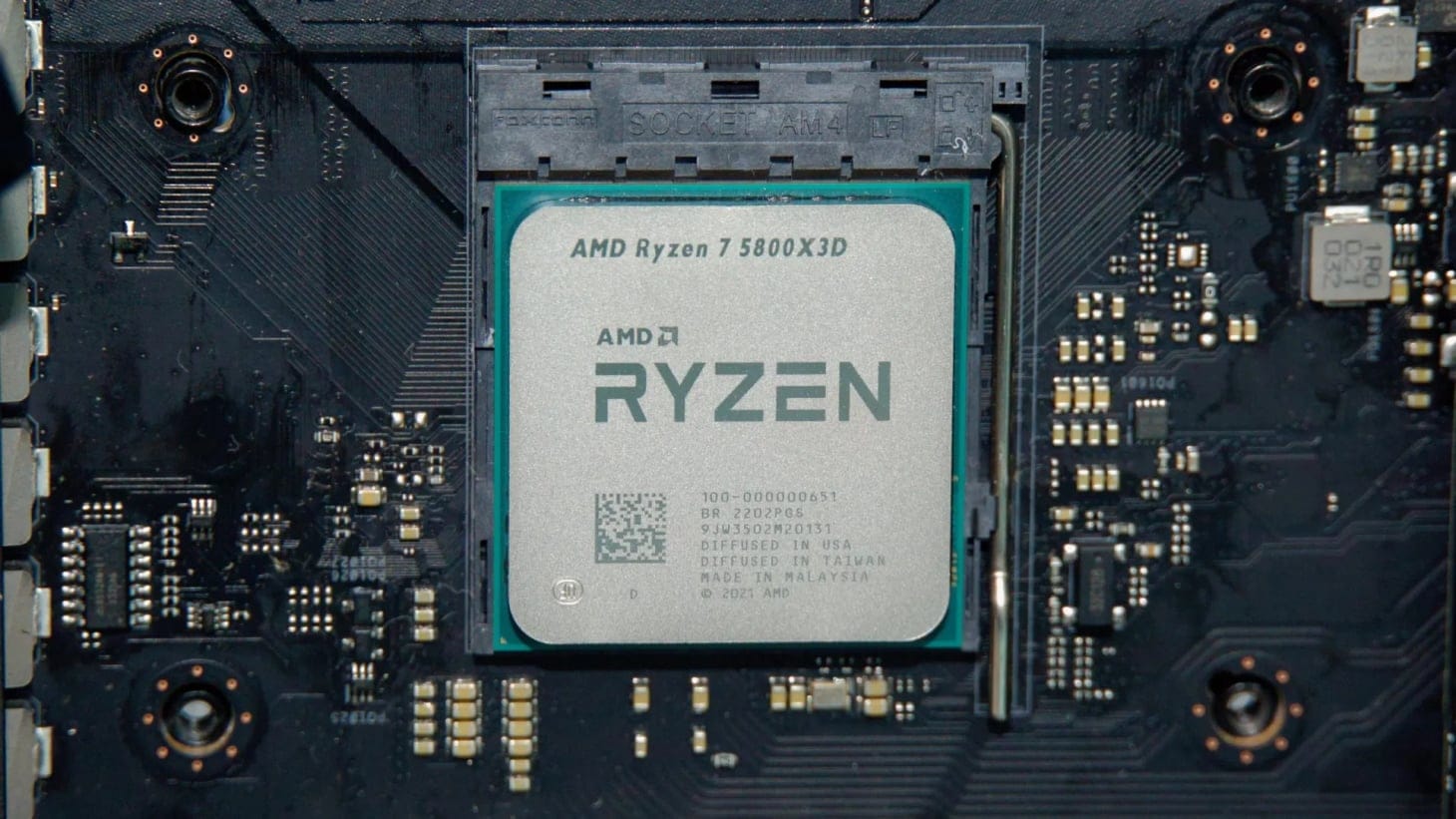 AMD re‑releases Ryzen 7 5800X3D for Q2 2026