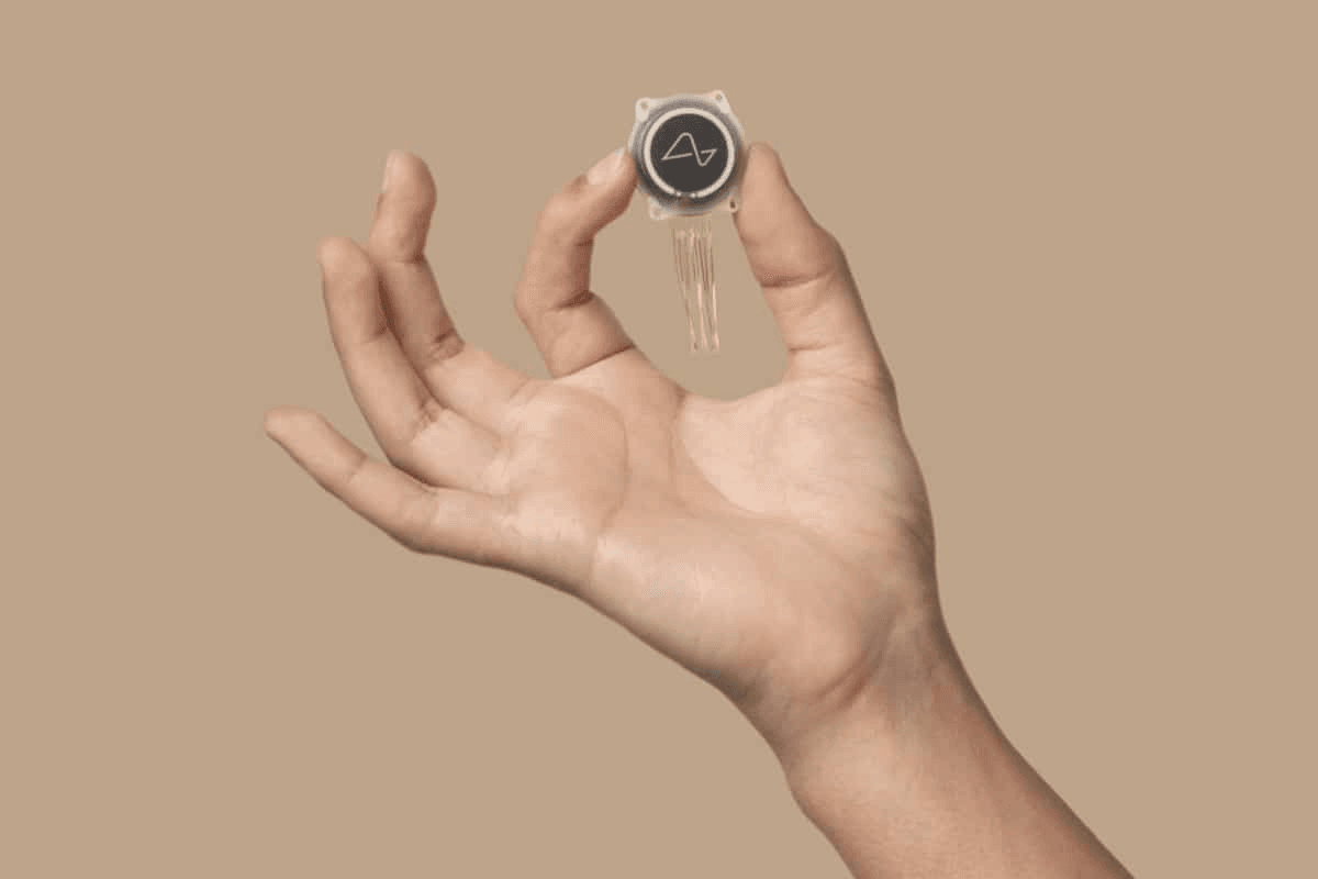 Neuralink opera por primera vez en Reino Unido