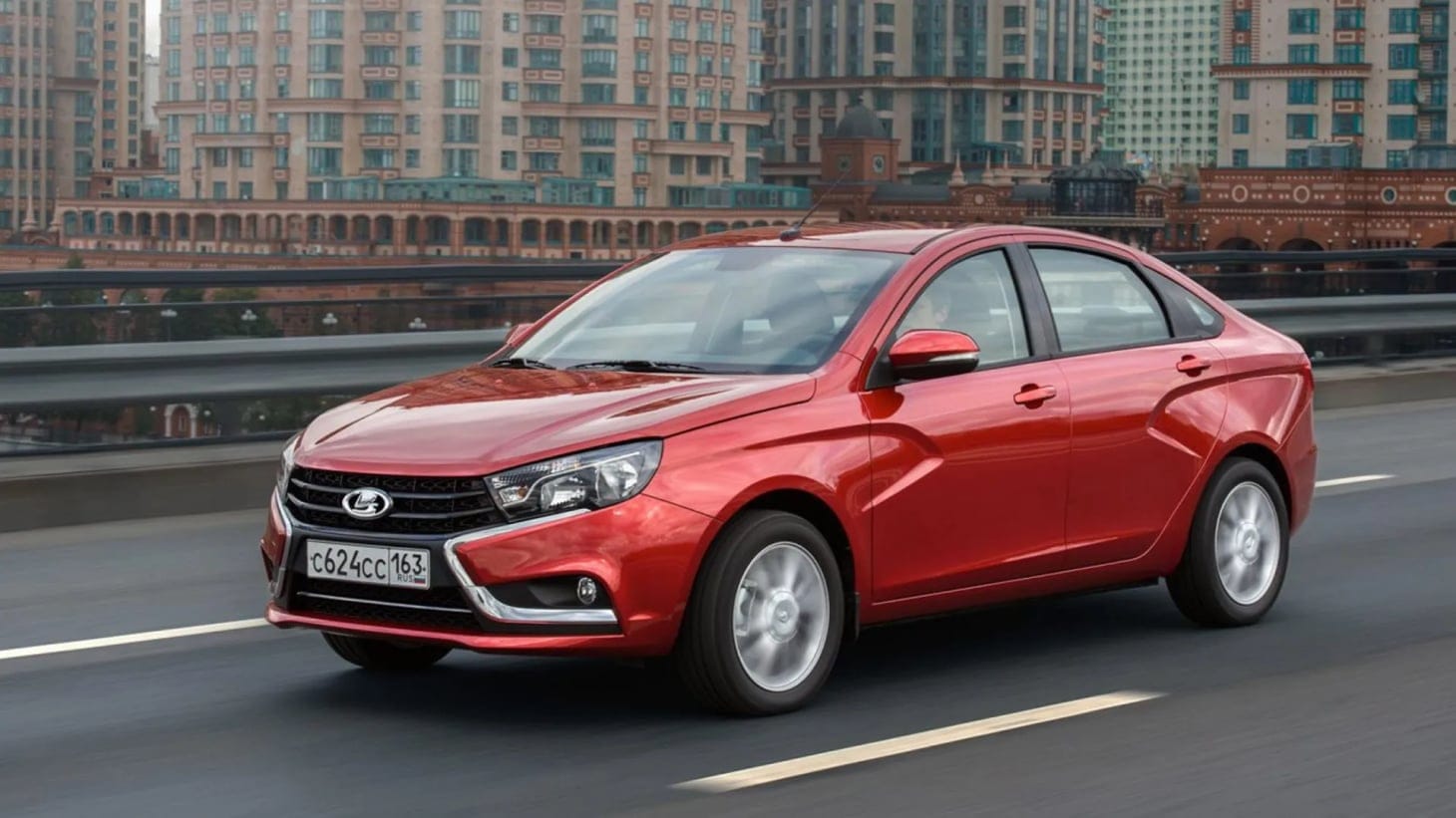 АвтоВАЗ запустил подписку на Lada Vesta «Драйв»
